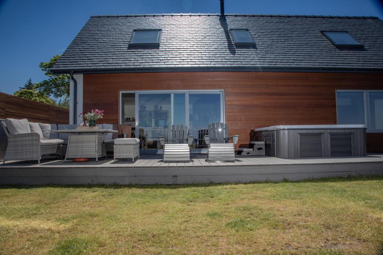 Villa Litua Luxury Self-Catering With Stunning Sea Views Arisaig Exterior foto