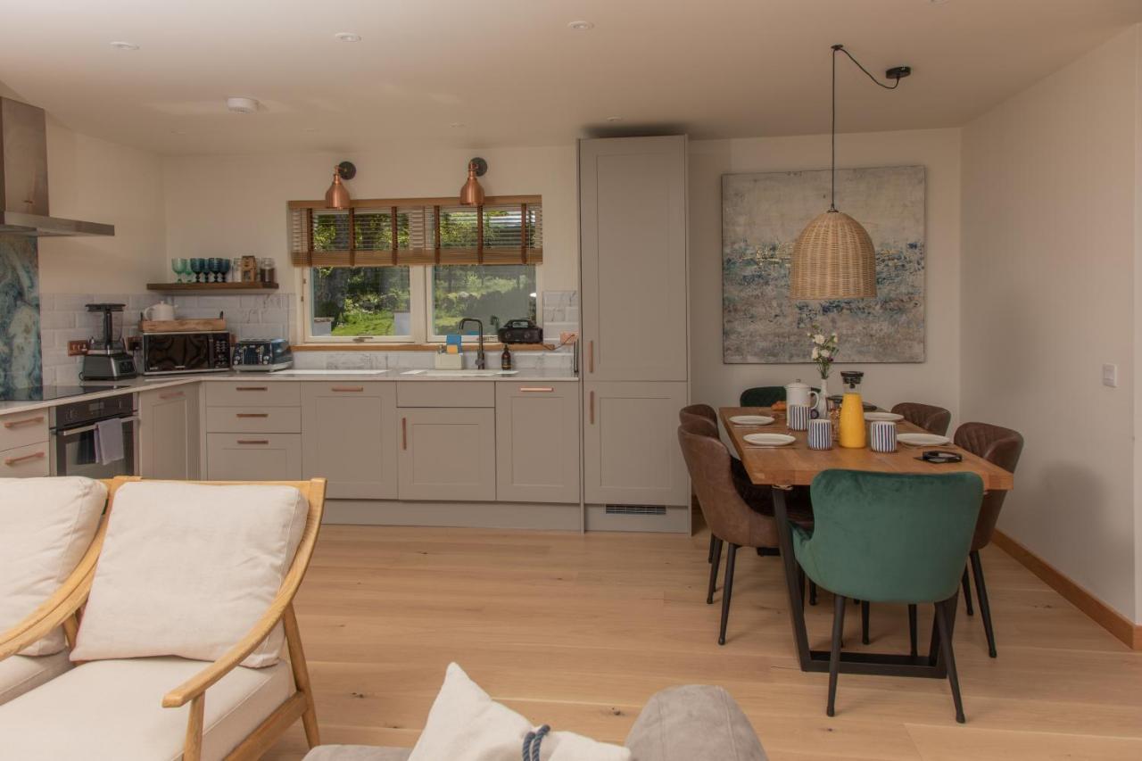 Villa Litua Luxury Self-Catering With Stunning Sea Views Arisaig Exterior foto